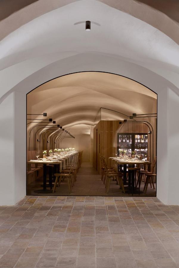 Fink Restaurant &